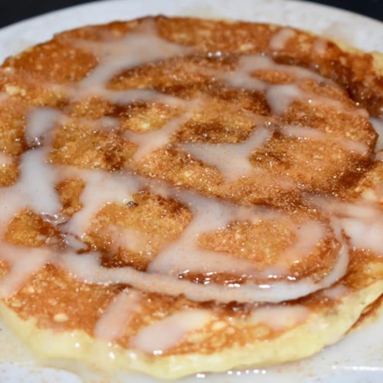 Indulge in Our Irresistible Cinnamon Rolls