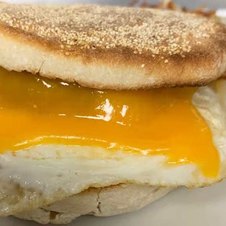 Golden Hash Browns: A Breakfast Favorite