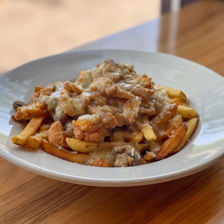 Delicious Poutine: A Canadian Classic